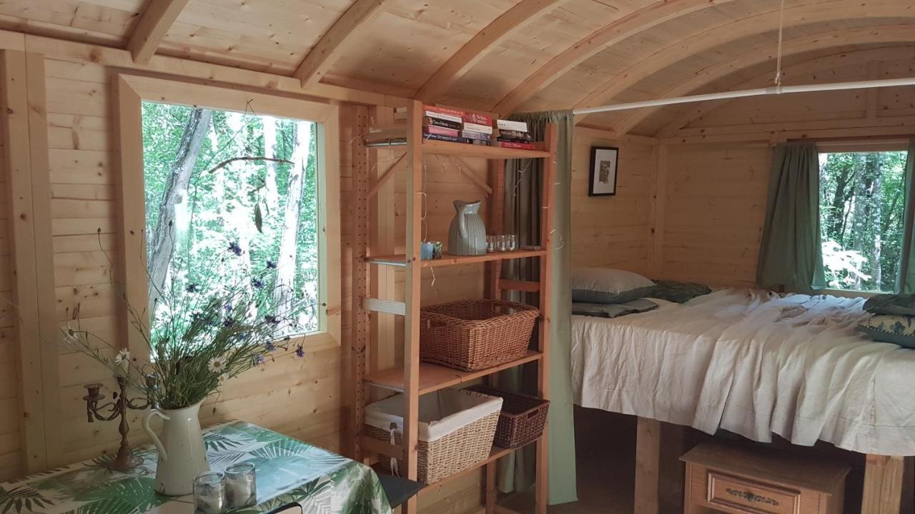 Charming Cottage In Chauminet Sougeres-en-Puisaye ภายนอก รูปภาพ